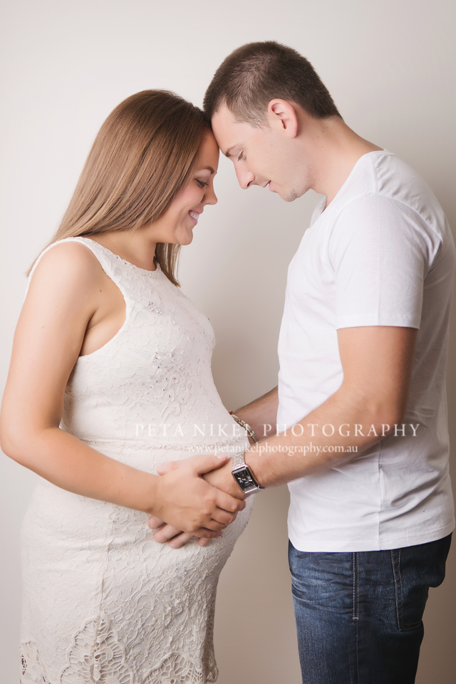 Hobart Pregnancy Photographer