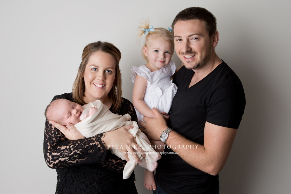 newborn and family photo hobart