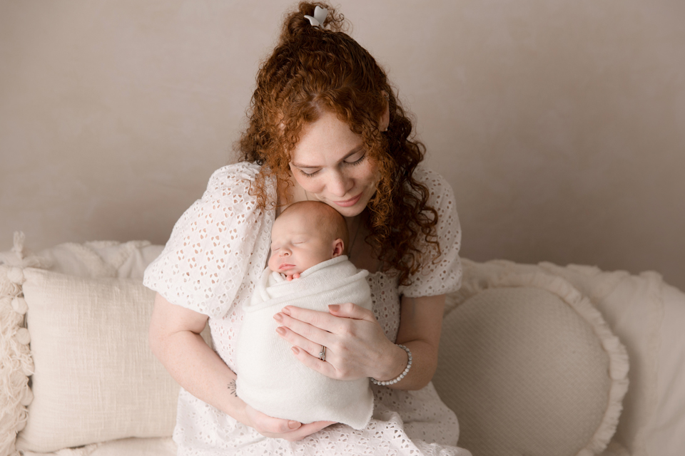 hobart newborn photographer